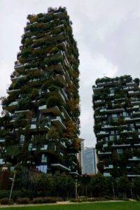 Bosco Verticale da flickr foto di Guilhem Vellut licenza CC 2.0